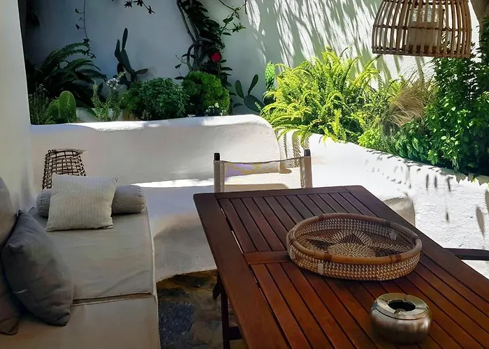 Yades House Paros דירה