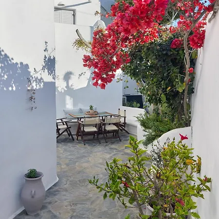 Yades House Paros * Nausa