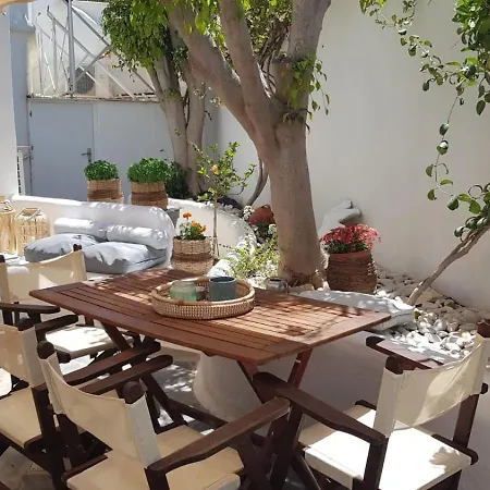Yades House Paros Apartament Nausa