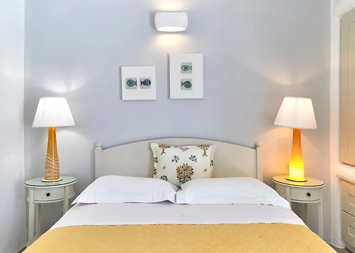 Yades House Paros Naousa (Paros)